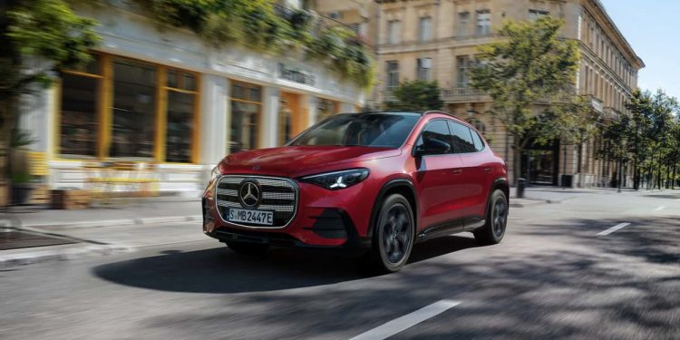 Νέα Mercedes GLA: μεγαλύτερη, ηλεκτρική και πιο ψηφιακή