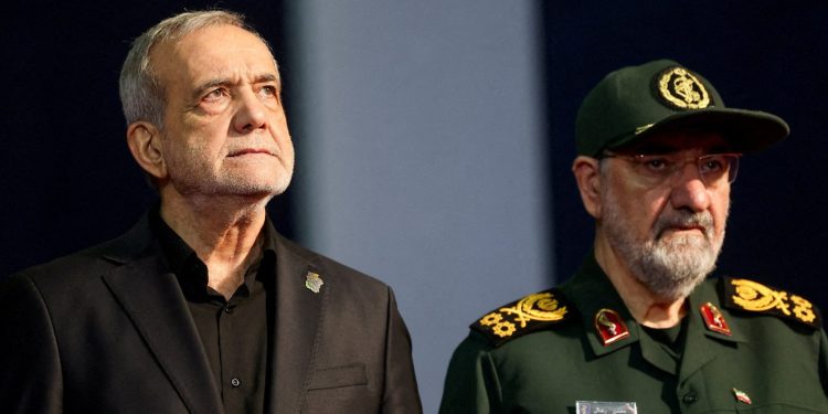 Ιράν: «Συντριπτική απάντηση» στις νέες κυρώσεις των ΗΠΑ