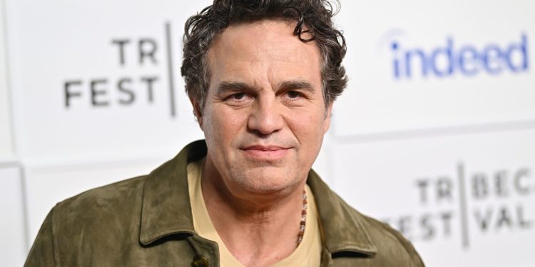 Η Paramount χαρακτηρίζει «αντισημιτικές» τις δηλώσεις του Μαρκ Ρουφάλο
