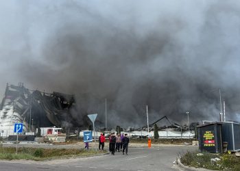 Η Ρωσία απειλεί τη Βρετανία με «συνέπειες» για τα drones