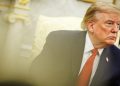 Τραμπ: «Οικονομικός Αρμαγεδδώνας» κατά Ιράν και όσων το στηρίζουν